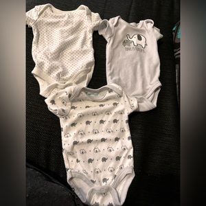 3 piece 0-3 M Gray bodysuit